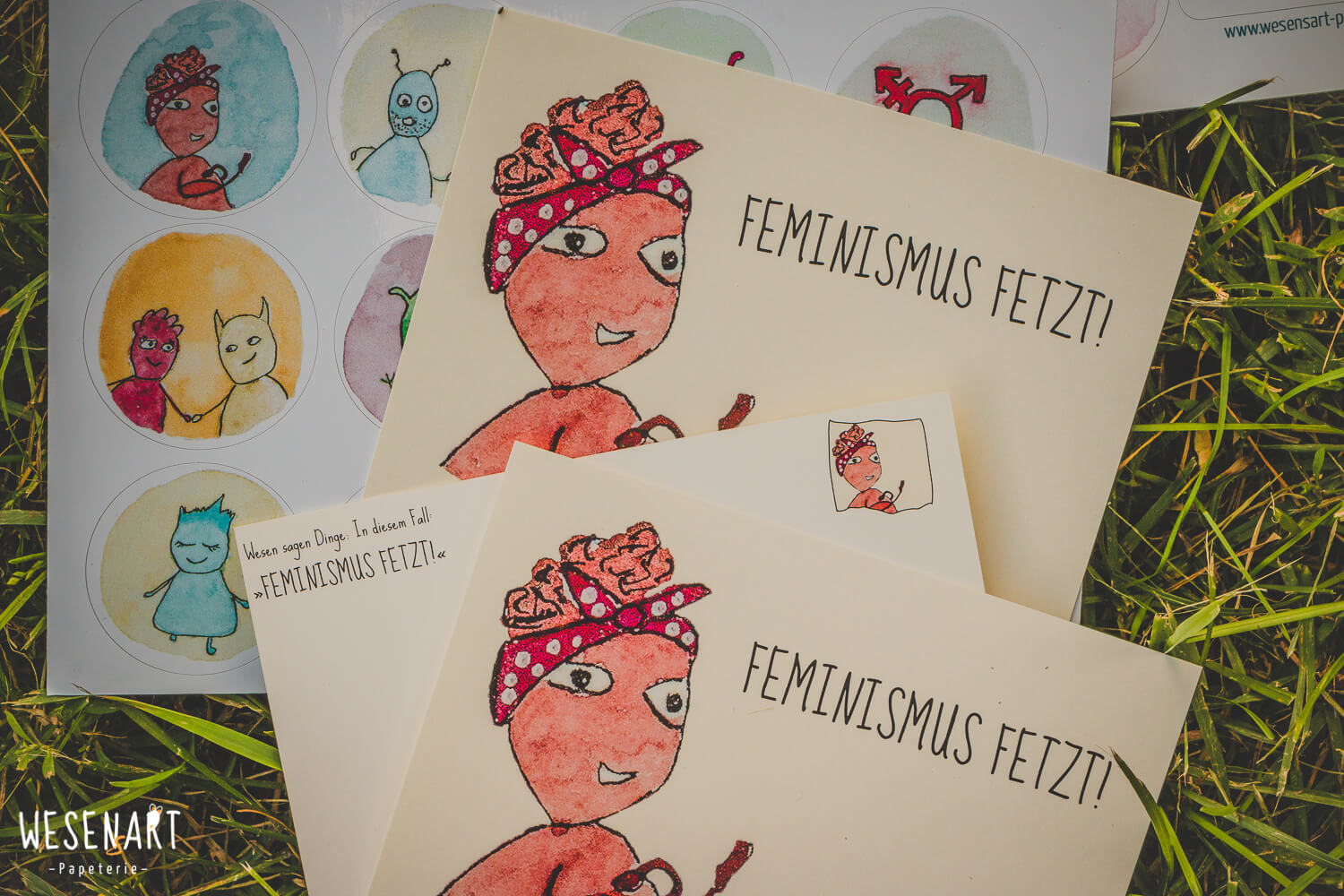 WESENsART // Postkarte Wesen sagen Dinge: »Feminismus fetzt!«
